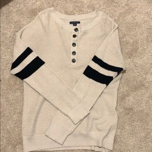 American Eagle sweater